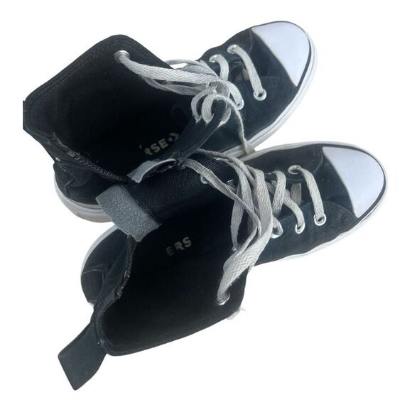 Converse Chuck Taylor All Star Lugged Lift High Black Sneakers Size 5 Kids - Picture 7 of 9